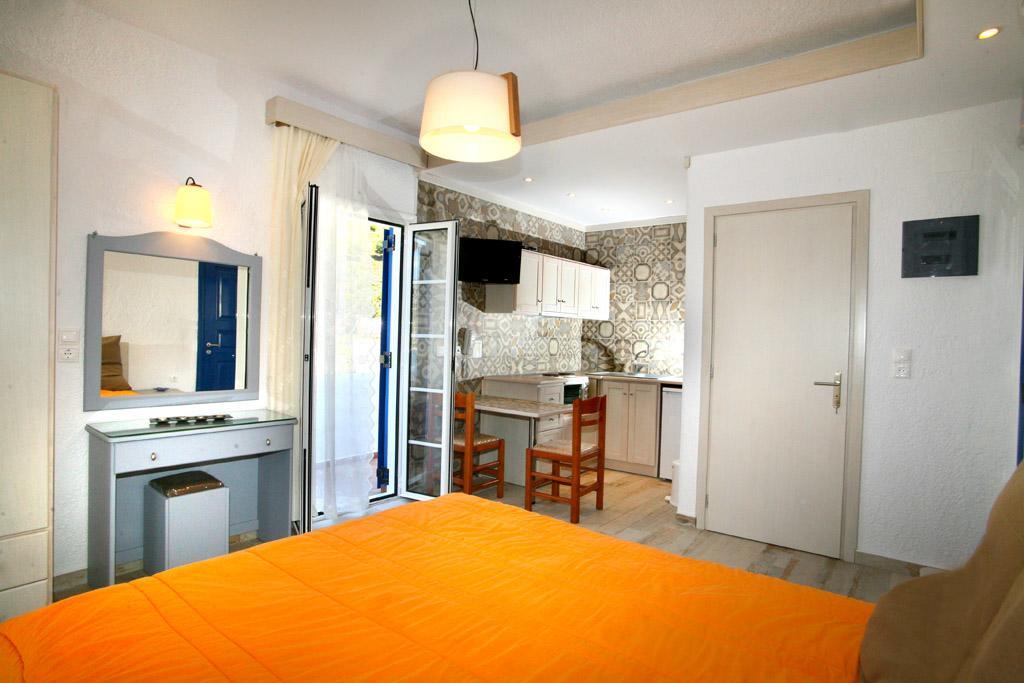 Vasilis Studios Миртеа Экстерьер фото