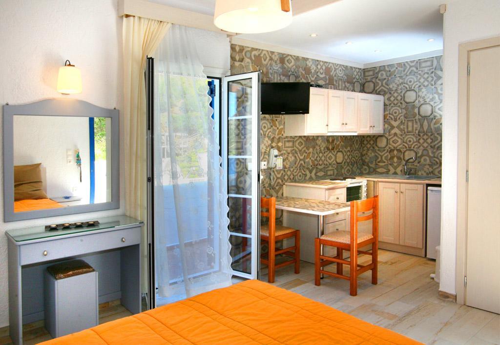 Vasilis Studios Миртеа Экстерьер фото